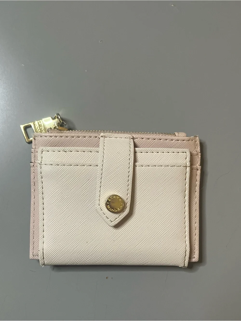 Steve Madden Small Bifold Wallet Blush Pink Saffiano Snap Closure GUC